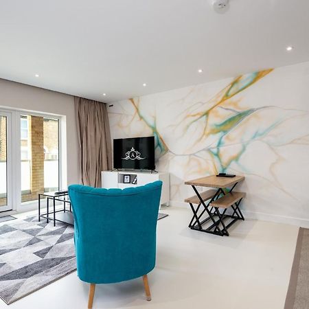 Bookings For Professionals - Reliable And Peaceful - Apartment 3 Gillingham (Kent) Bagian luar foto
