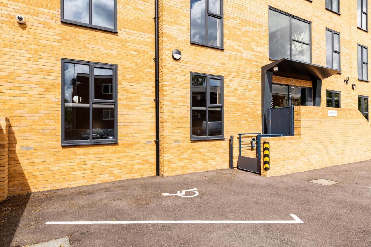 Bookings For Professionals - Reliable And Peaceful - Apartment 3 Gillingham (Kent) Bagian luar foto